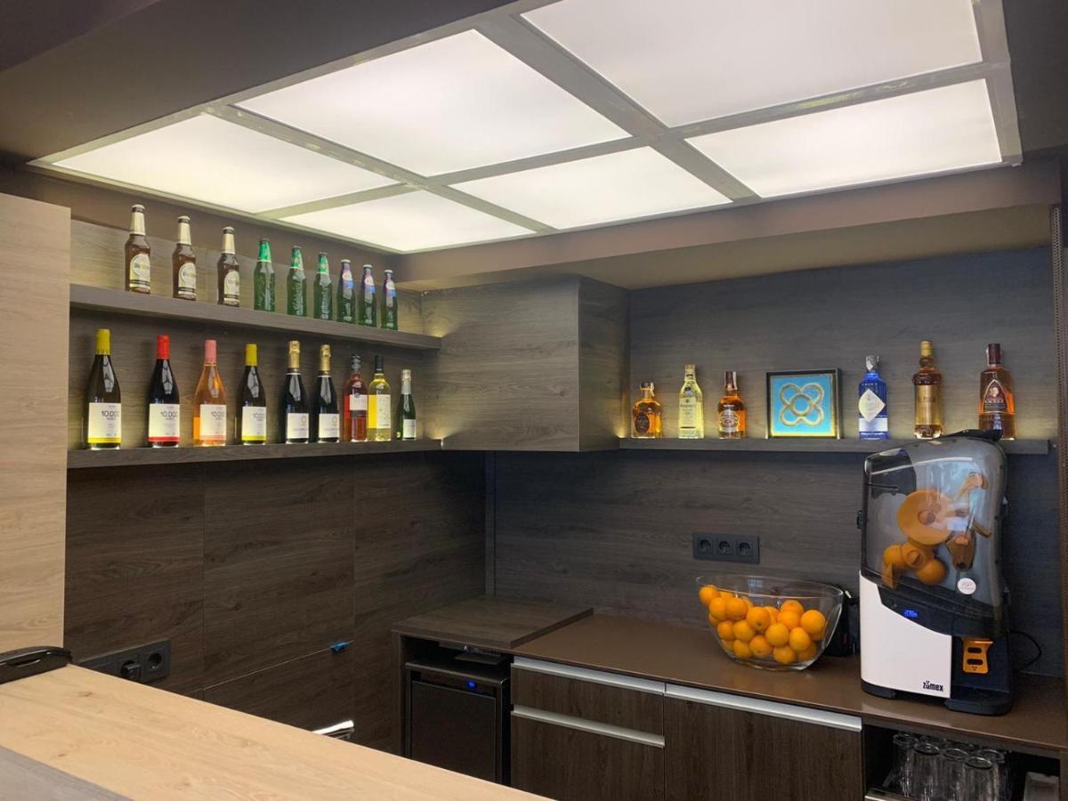 Aparthotel Silver Barselona Dış mekan fotoğraf